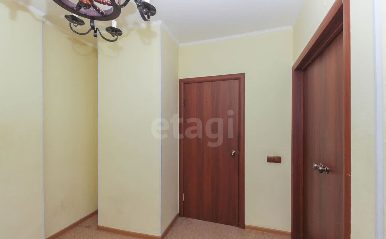 квартира г Омск р-н Кировский ул Звездная 8к/1 фото 18