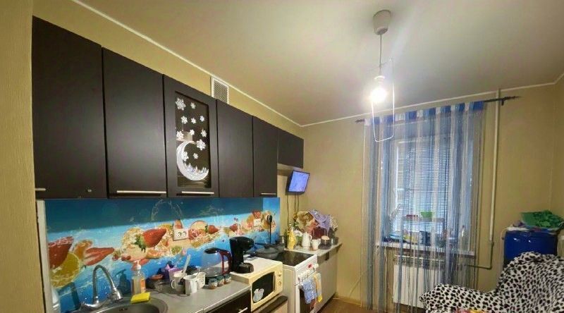 квартира г Волгоград р-н Тракторозаводский ул им. Луговского 5 фото 1