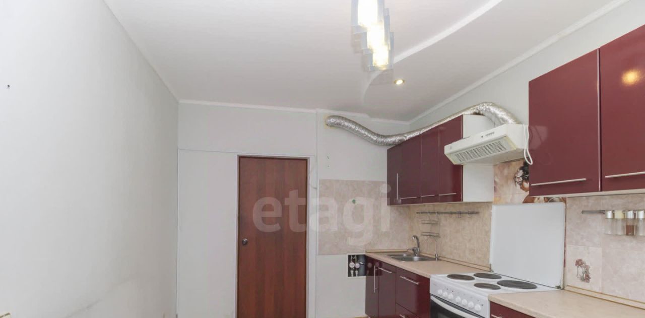 квартира г Омск р-н Кировский ул Звездная 8к/1 фото 4