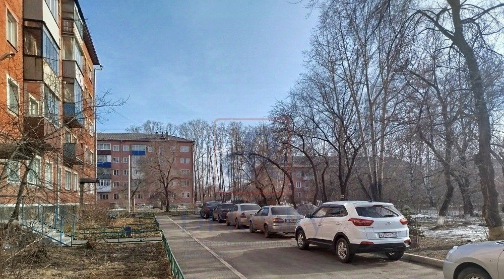 квартира г Новокузнецк р-н Орджоникидзевский ул Разведчиков 58 фото 10