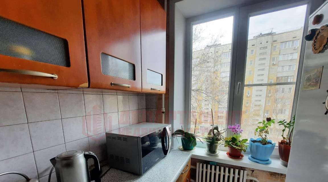 квартира г Астрахань р-н Советский ул Николая Островского 156к/2 фото 13