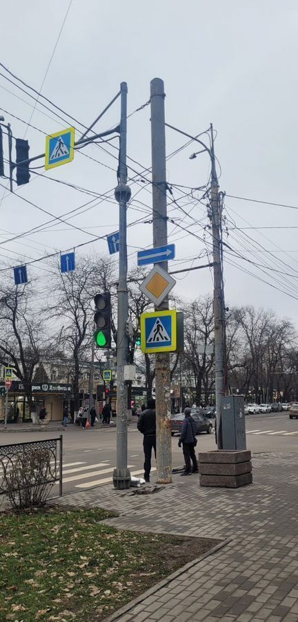 торговое помещение г Ростов-на-Дону р-н Кировский пр-кт Ворошиловский 62 фото 6