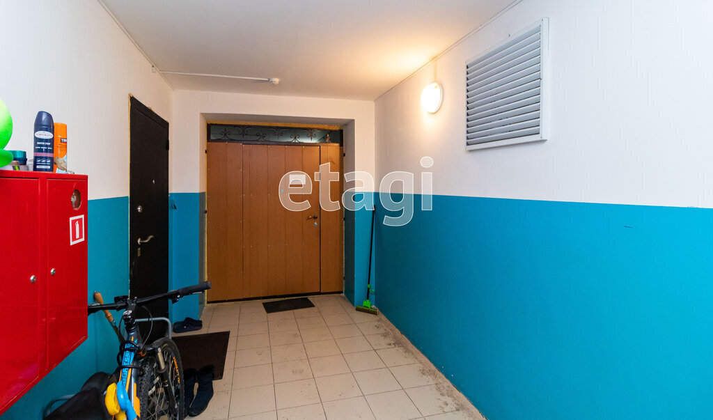 квартира г Тюмень ул Самарцева 3 фото 24