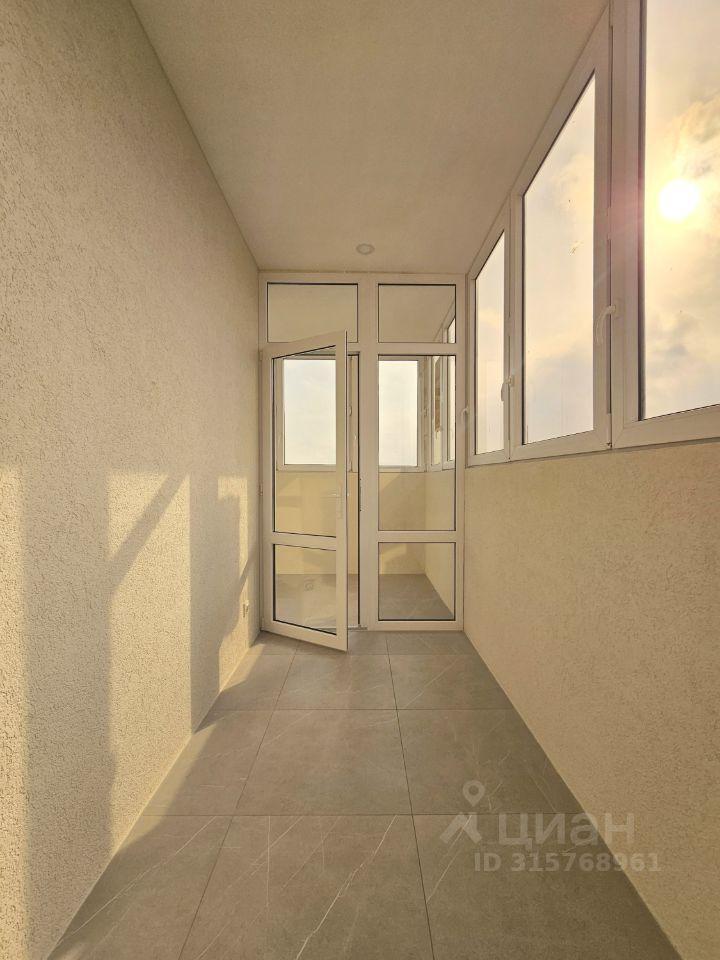 квартира г Новороссийск р-н Центральный ул Куникова 1 ЖК «Суворовский» фото 38
