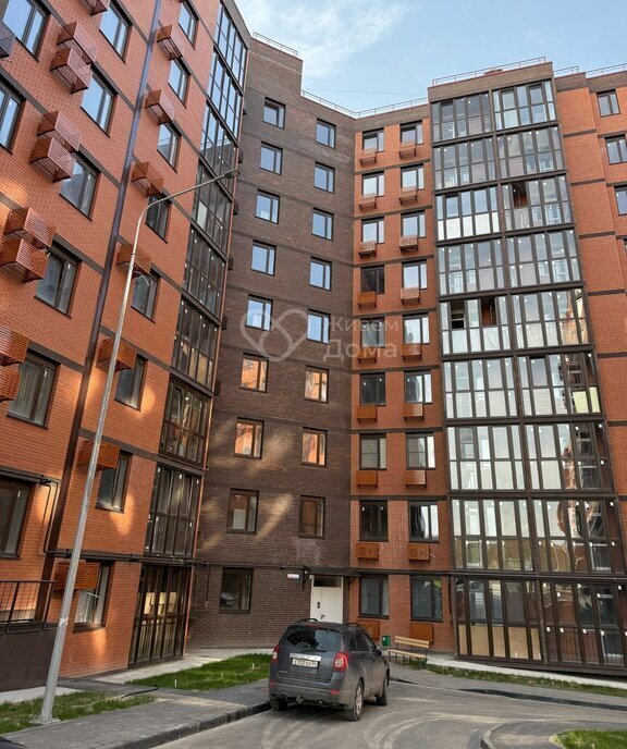 квартира г Волгоград р-н Кировский ул 70-летия Победы 21а ЖК «Колизей» фото 17