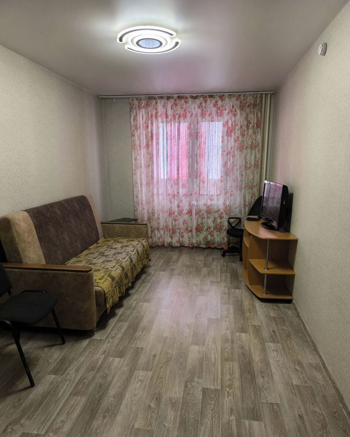 квартира г Красноярск р-н Советский ул Светлова 38 фото 1