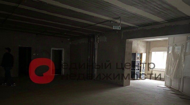 свободного назначения г Тюмень р-н Калининский ул Урицкого 30 фото 19