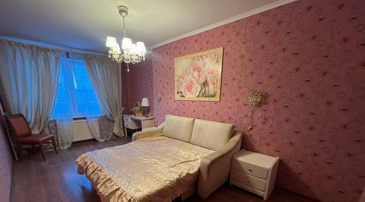 квартира г Пушкин ул Гусарская 8к/2 метро Купчино фото 1