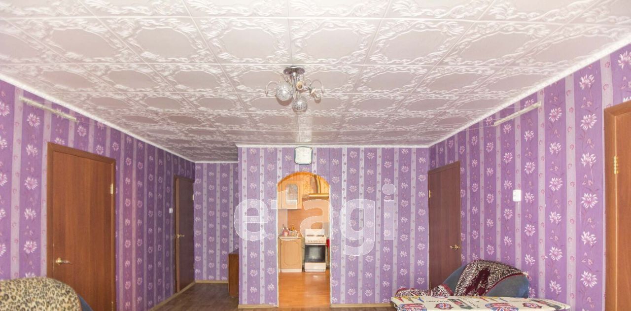 комната г Нижний Тагил р-н Тагилстроевский ул Металлургов 64 фото 3