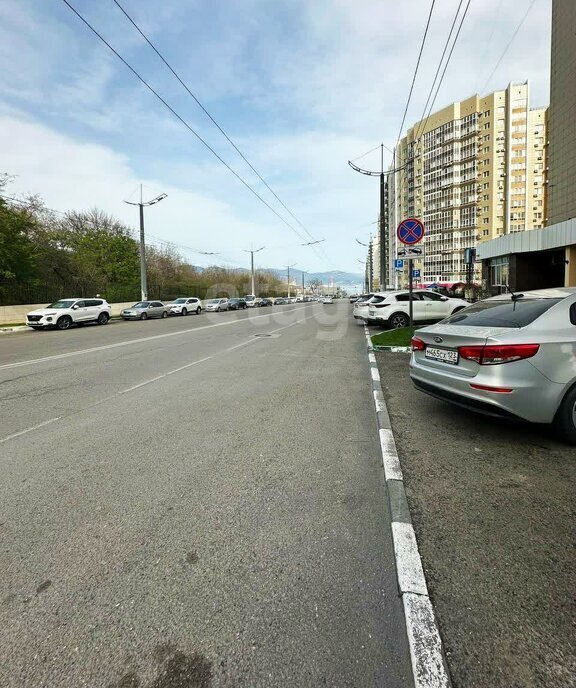 квартира г Новороссийск р-н Южный ул Южная 23 фото 3