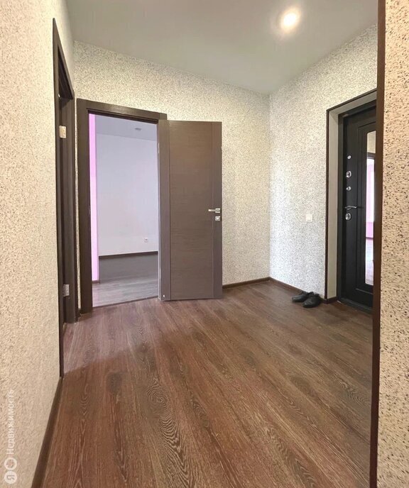 квартира г Волгоград р-н Советский ул им. Солнечникова 17 фото 10