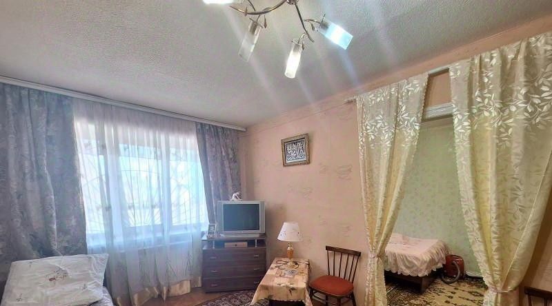 квартира г Тольятти р-н Центральный ул Советская 80 фото 2