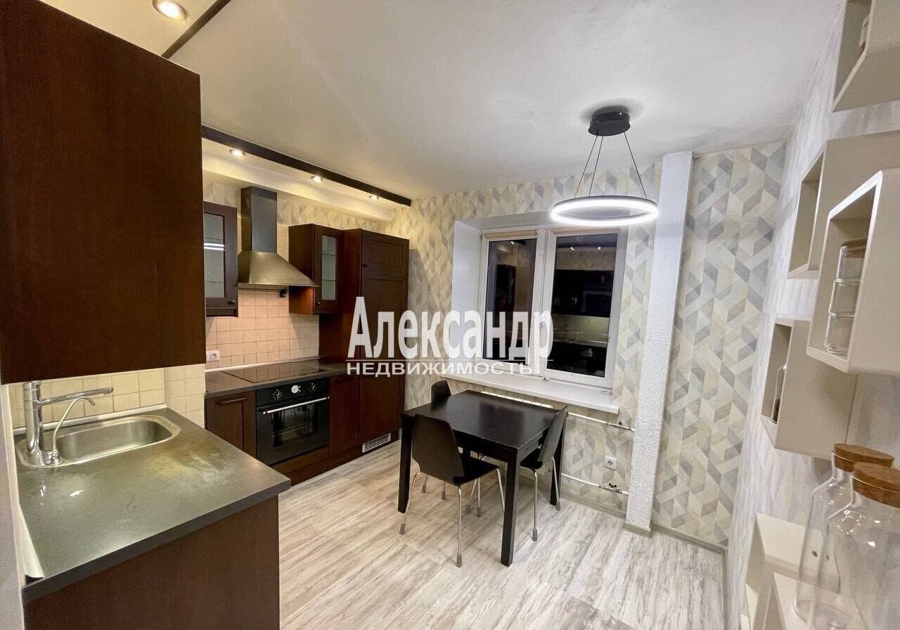 квартира г Санкт-Петербург метро Международная ул Турку 11к/2 фото 4