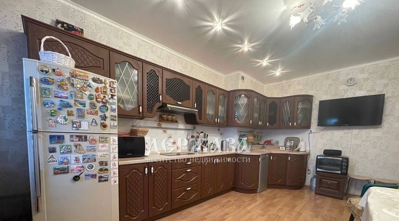 квартира г Старый Оскол мкр Буденного 16 фото 1