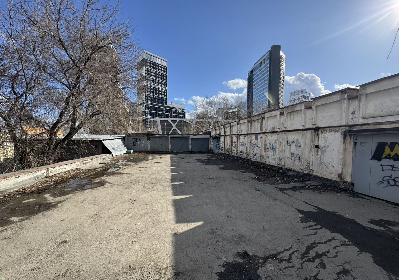 гараж г Екатеринбург Чкаловская ул Ткачей 14 фото 3