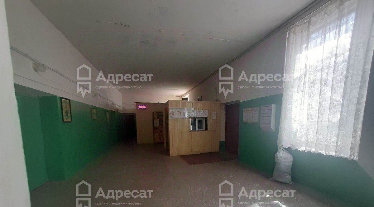 комната г Волгоград р-н Тракторозаводский ул им. Жолудева 12 фото 20