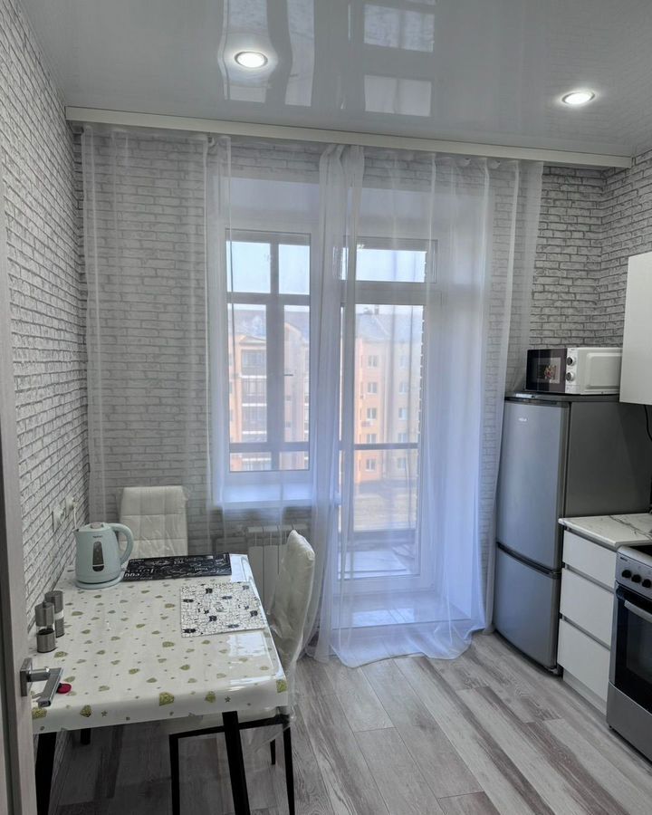 квартира г Абакан ул Авиаторов 1д фото 2