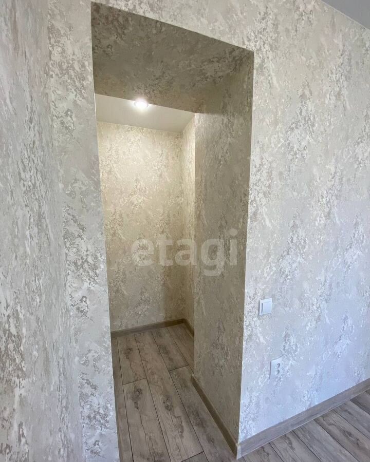 квартира г Омск р-н Центральный ул Маршала Жукова 152а фото 8