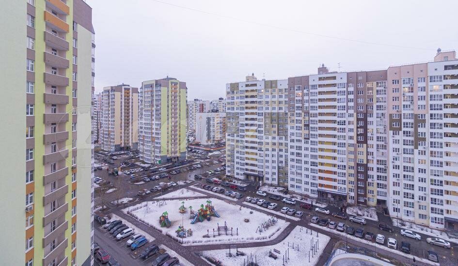 квартира г Тюмень ул Александра Протозанова 12 фото 11