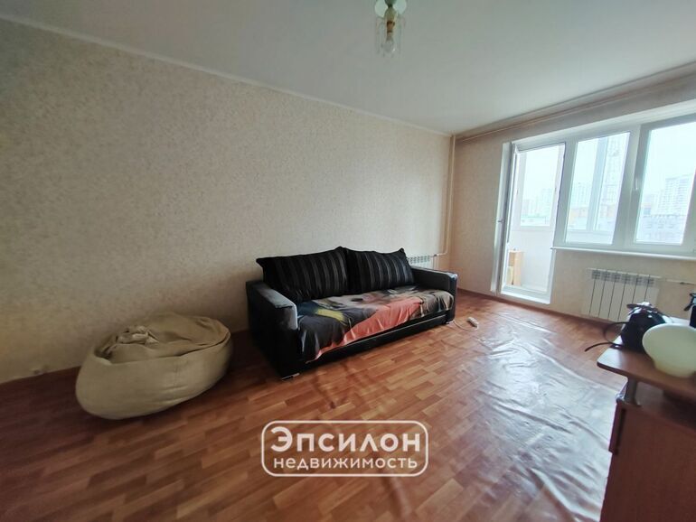 квартира г Курск р-н Центральный пр-кт Вячеслава Клыкова 49 фото 2