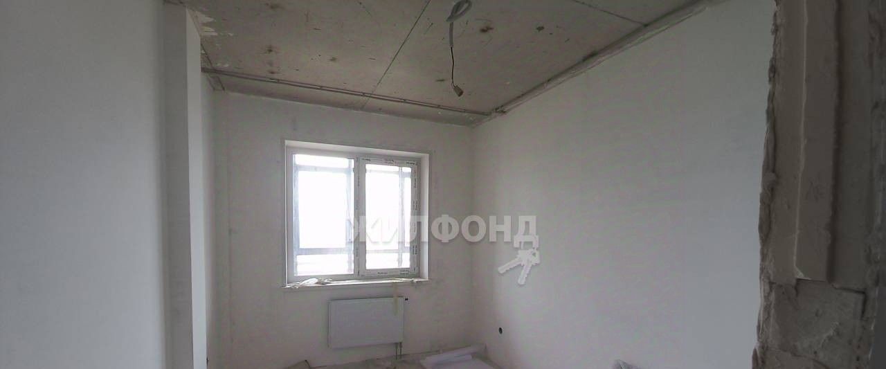 квартира г Абакан ул Пирятинская 18б фото 3
