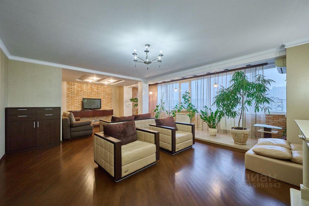 квартира г Краснодар р-н Центральный ул Московская 63 фото 1