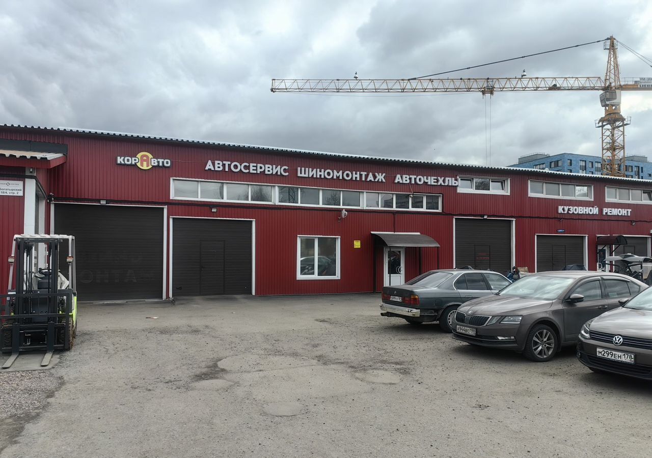 офис г Санкт-Петербург пр-кт Богатырский 4с/2 Старая деревня, 18к фото 1