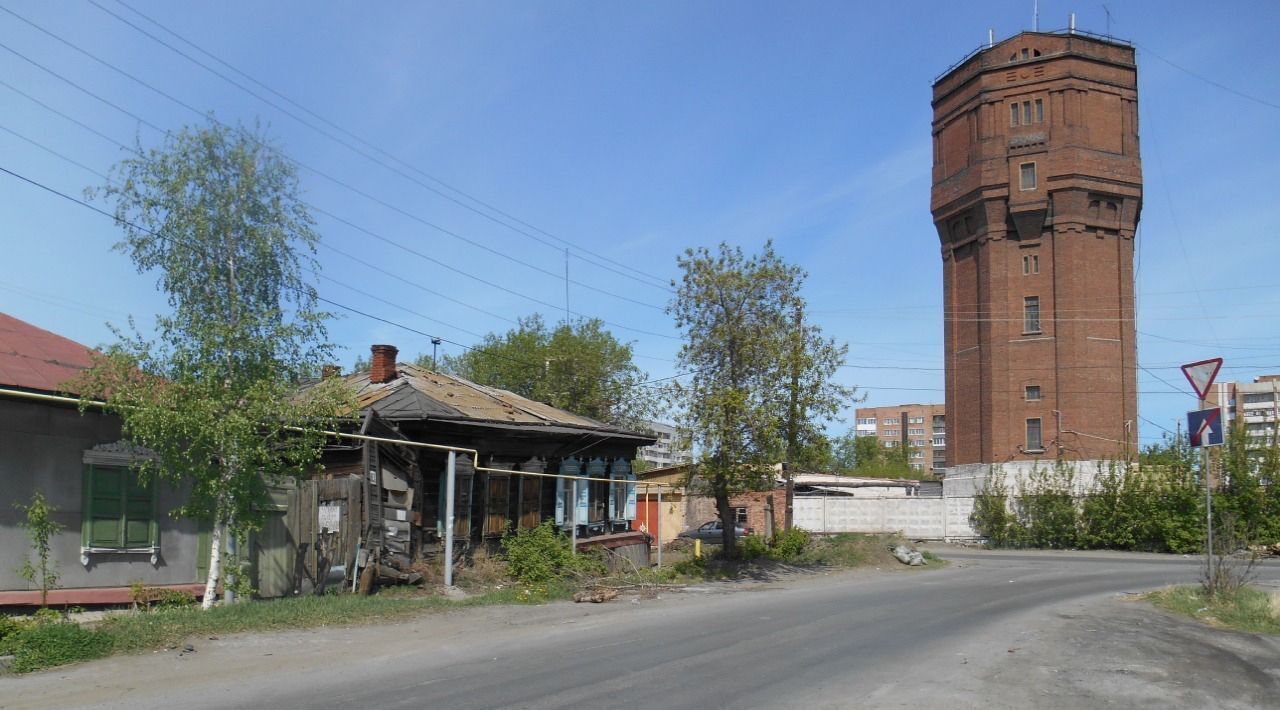 офис г Омск р-н Центральный ул Гусарова 83 фото 3