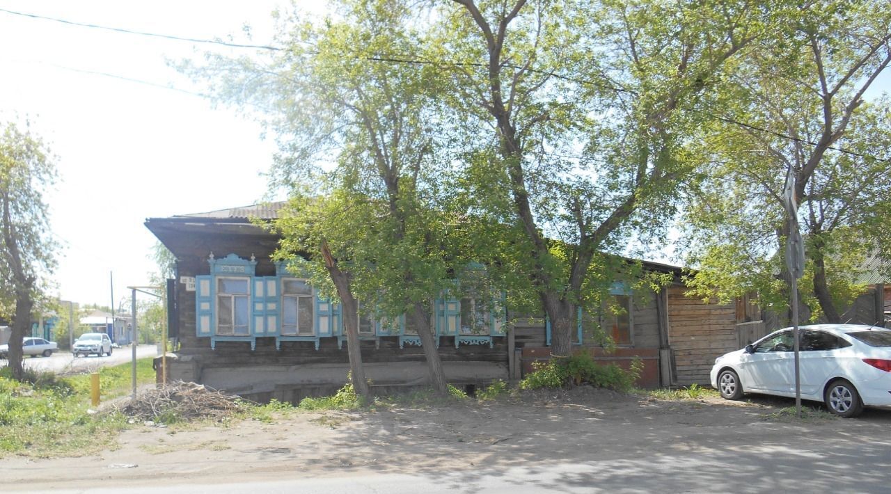 офис г Омск р-н Центральный ул Гусарова 83 фото 2