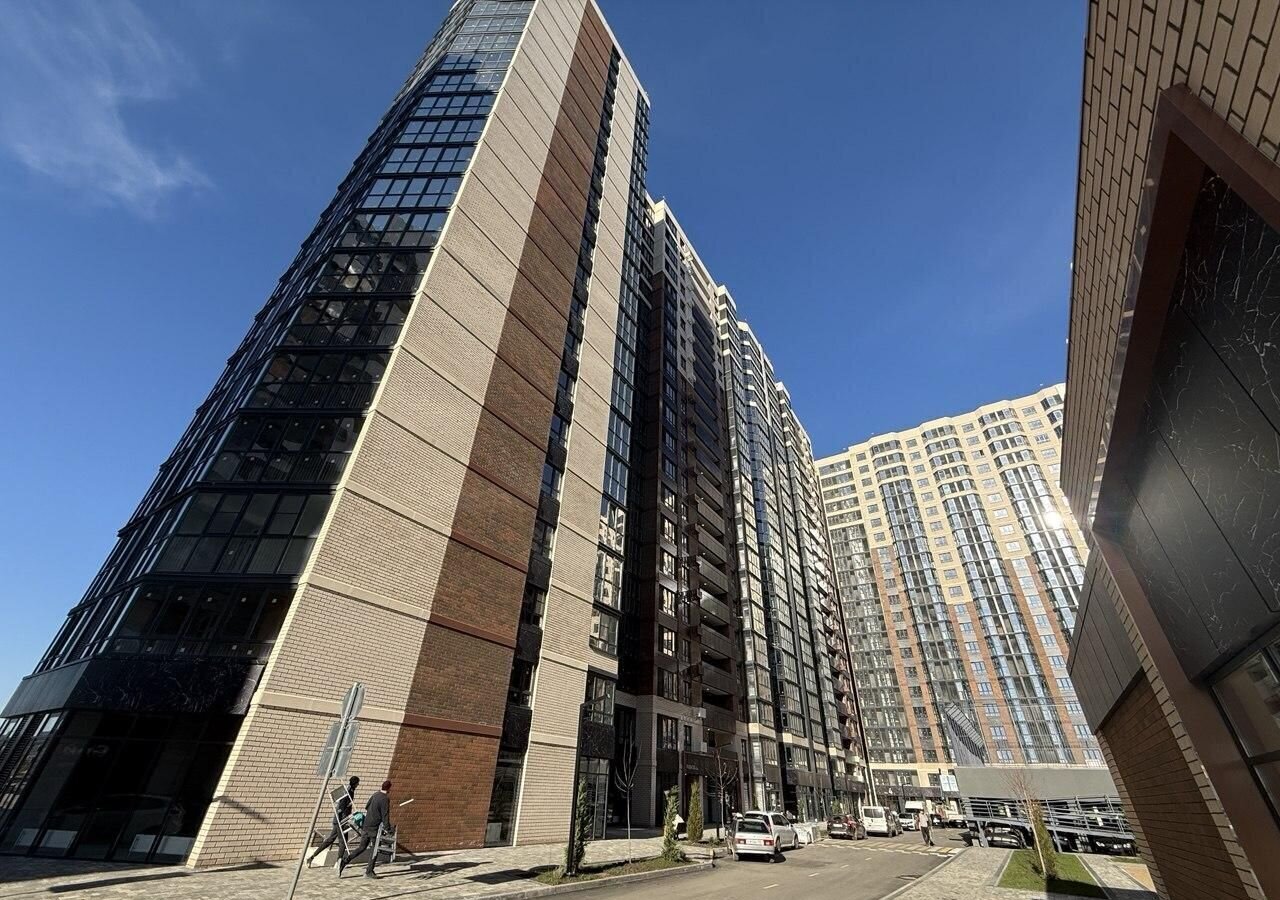 квартира г Краснодар р-н Прикубанский ул Штурвальная 10 фото 2