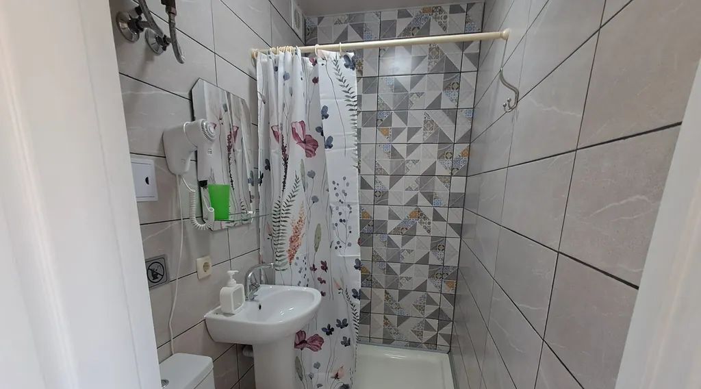 комната г Алушта с Изобильное ул Розовая 25б фото 20