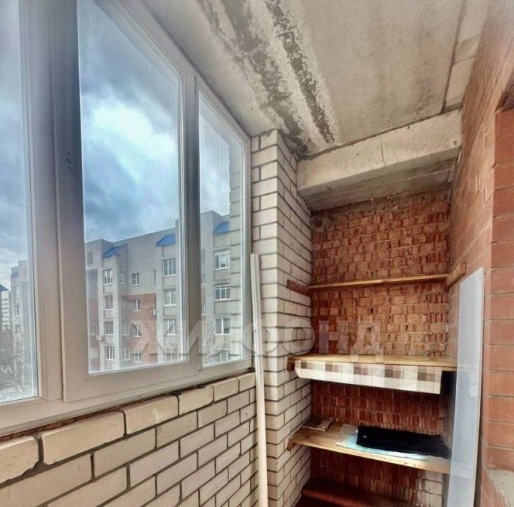 квартира г Тольятти р-н Автозаводский ул Полякова 24 фото 7