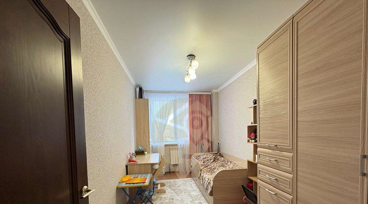 квартира г Старый Оскол микрорайон Космос 9А фото 3