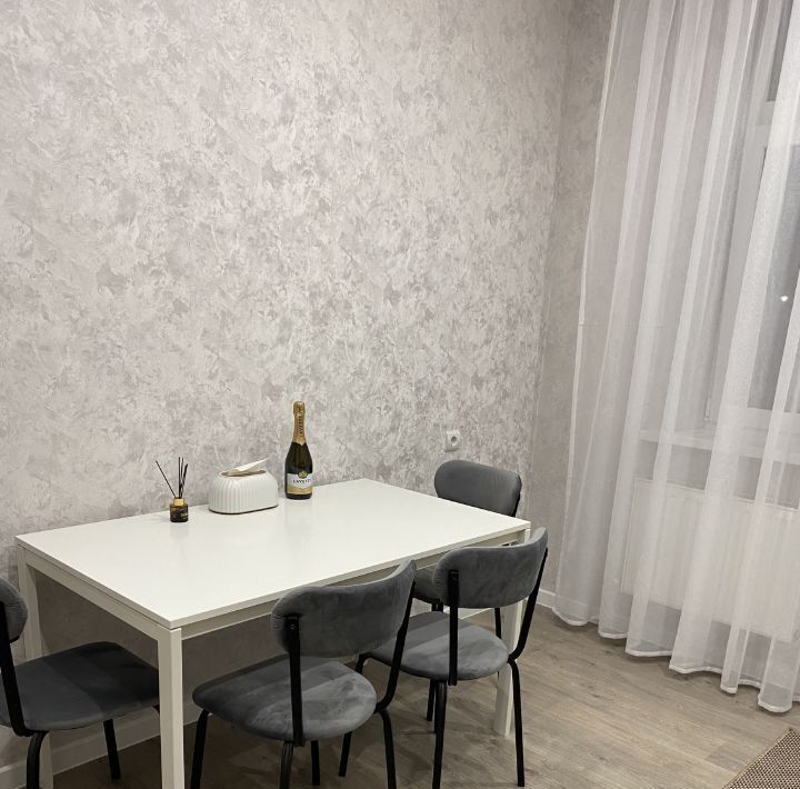 квартира г Краснодар р-н Прикубанский ул им. Героя Сарабеева В.И. 3/1 фото 8