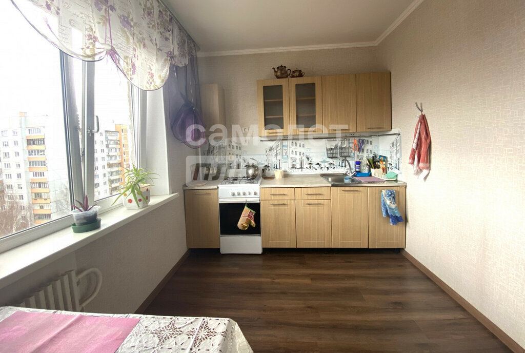 квартира г Великий Новгород Западный ул Коровникова 13к/4 фото 3