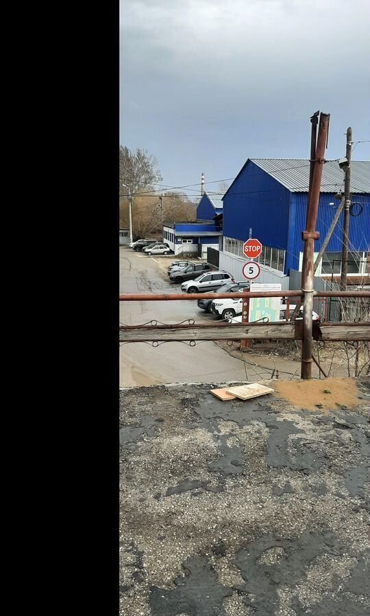 гараж г Тольятти р-н Комсомольский ул Матросова 70 фото 1