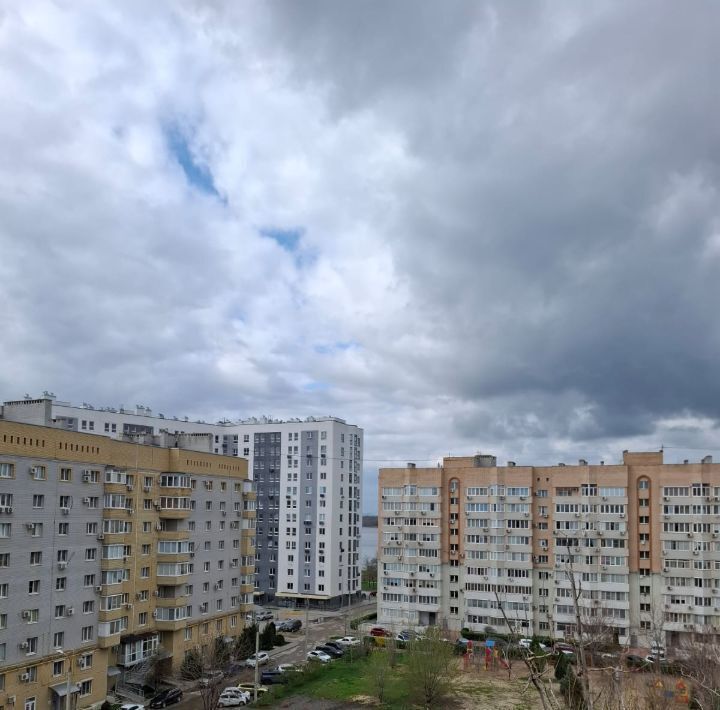 квартира г Волгоград р-н Красноармейский ул 50 лет Октября 28 фото 14