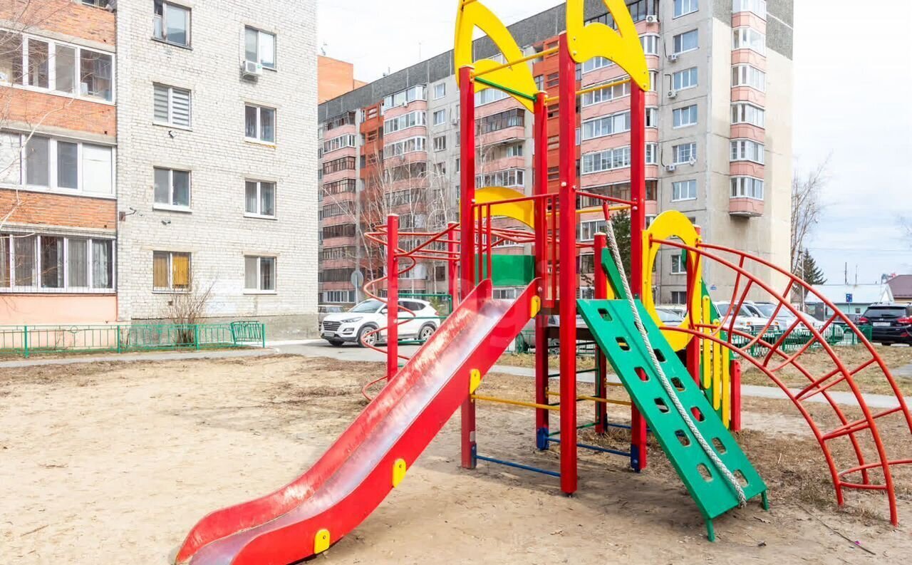 квартира г Тюмень р-н Калининский ул 9 Января 164к/1 фото 35