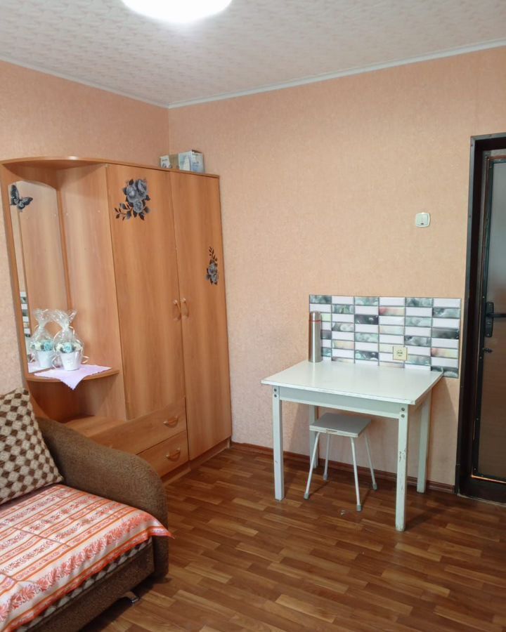 комната г Саратов р-н Заводской ул 2-я Пионерская 30/36 фото 3
