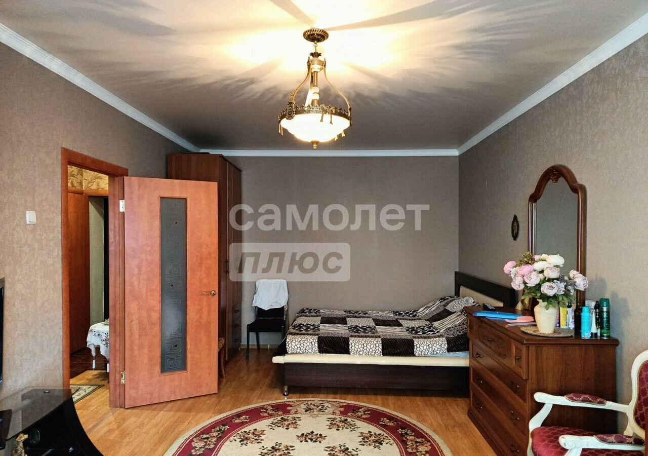 квартира г Старый Оскол мкр-н Южный, 5 фото 3