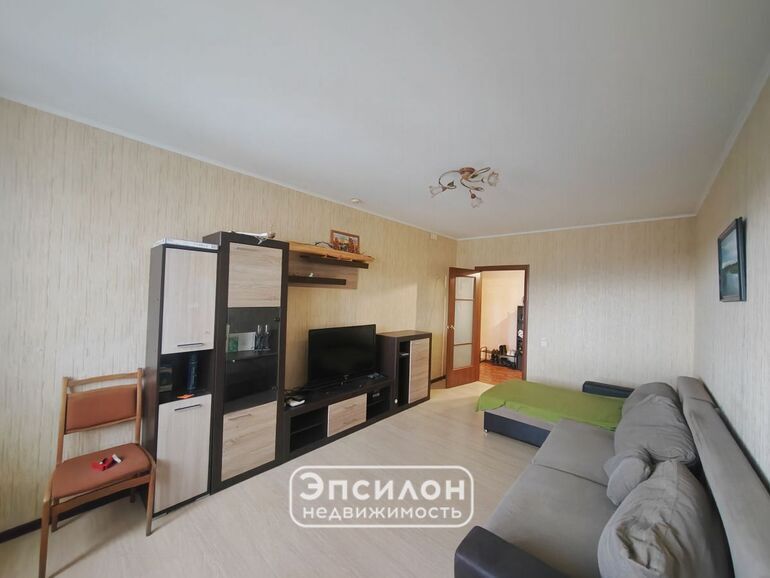 квартира г Курск р-н Центральный пр-кт Вячеслава Клыкова 50 фото 2
