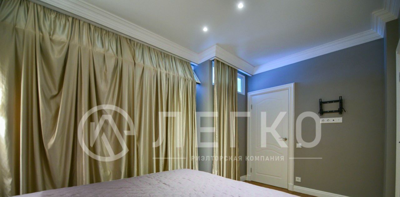 квартира г Хабаровск р-н Железнодорожный ул Ленинградская 53к/2 фото 30