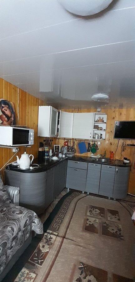дом г Чусовой п Комарихинский ул Надпрудная 20 Сылва фото 4