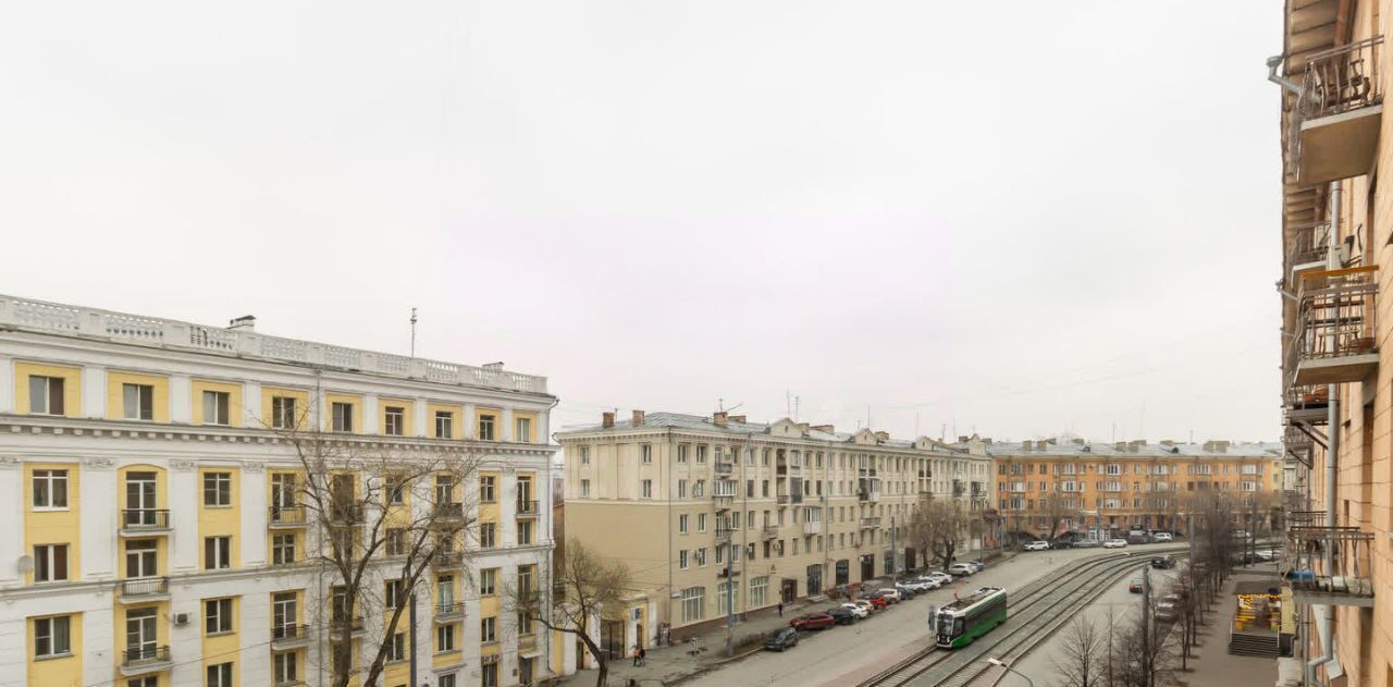 квартира г Челябинск р-н Советский пл Революции 1 фото 6
