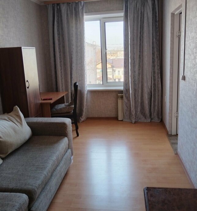квартира г Кемерово р-н Центральный ул 50 лет Октября 32 фото 8