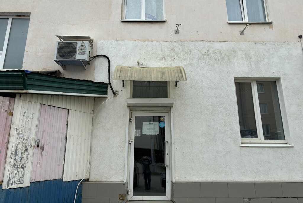 торговое помещение г Октябрьский ул Губкина 9 фото 9