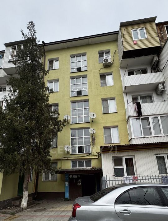 квартира г Махачкала р-н Ленинский ул Ирчи Казака 96 фото 3