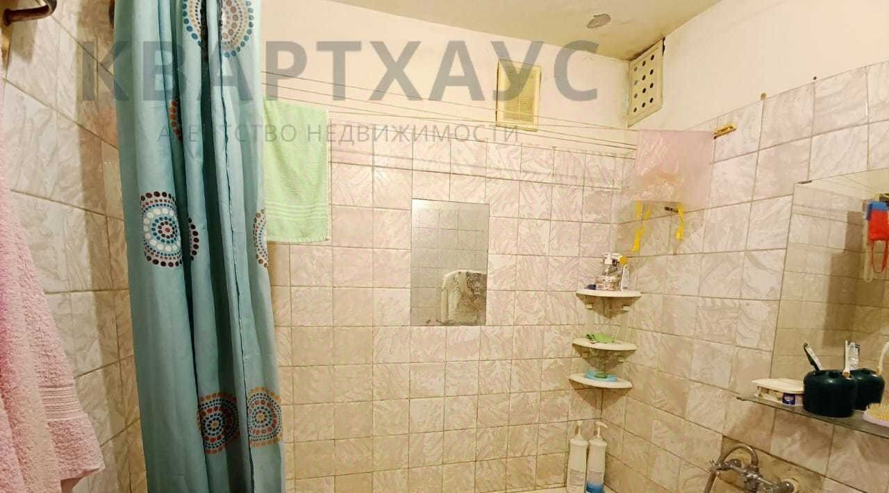 квартира г Волгоград р-н Дзержинский ул Рионская 11 фото 19