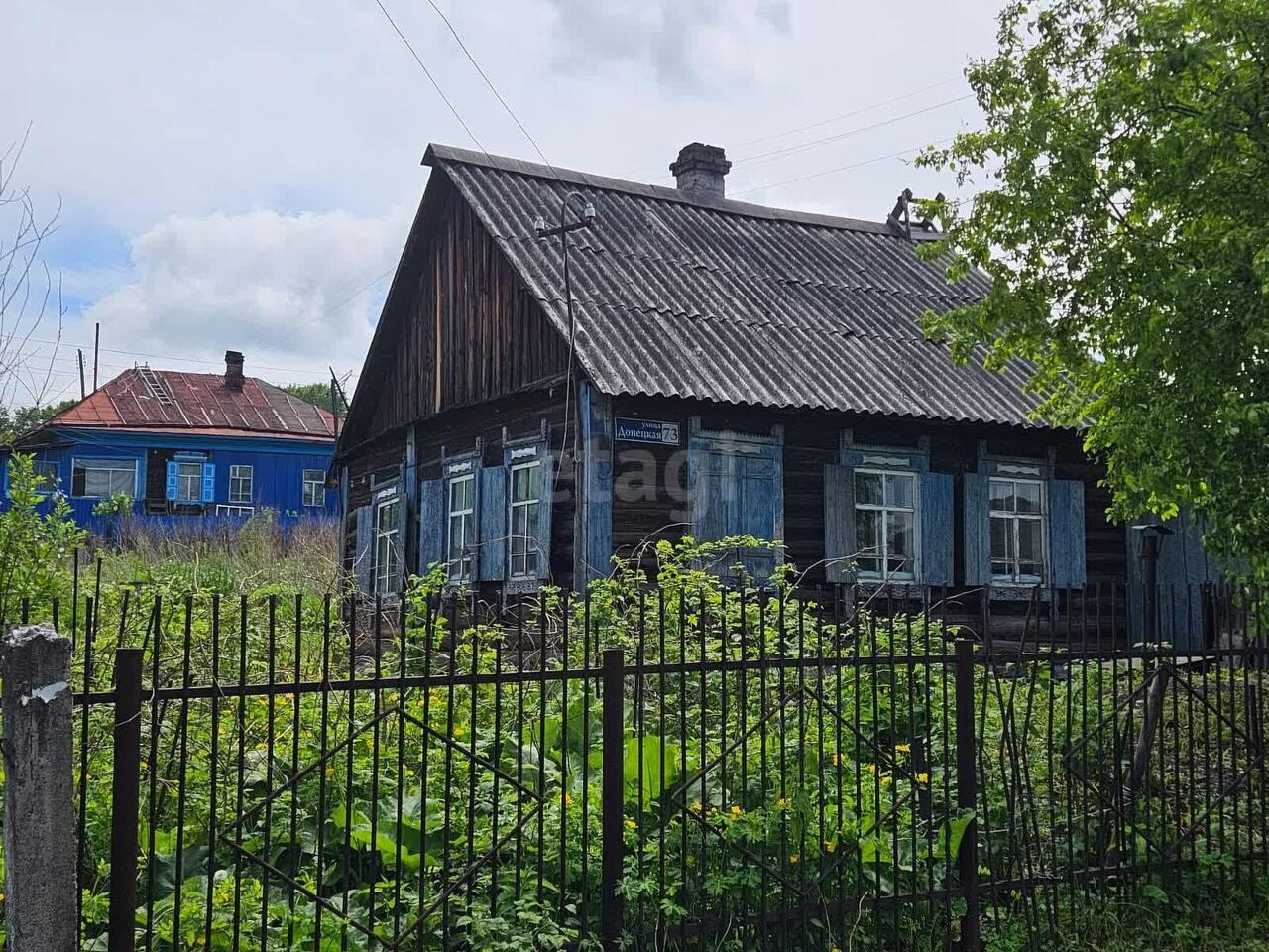 дом г Новокузнецк р-н Куйбышевский ул Донецкая Кемеровская область - Кузбасс фото 1