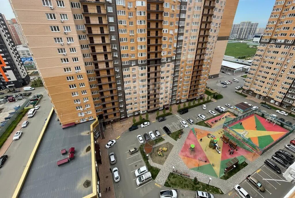 квартира г Краснодар р-н Прикубанский ул им. Героя Георгия Бочарникова 12/2 фото 25